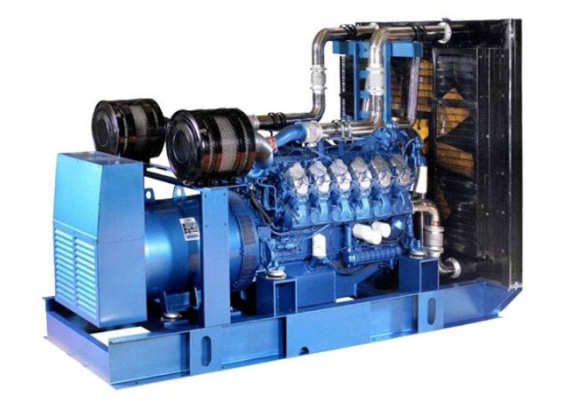 会同康明斯30kw小型柴油二手发电机组 会同康明斯30kw小型柴油二手发电机组